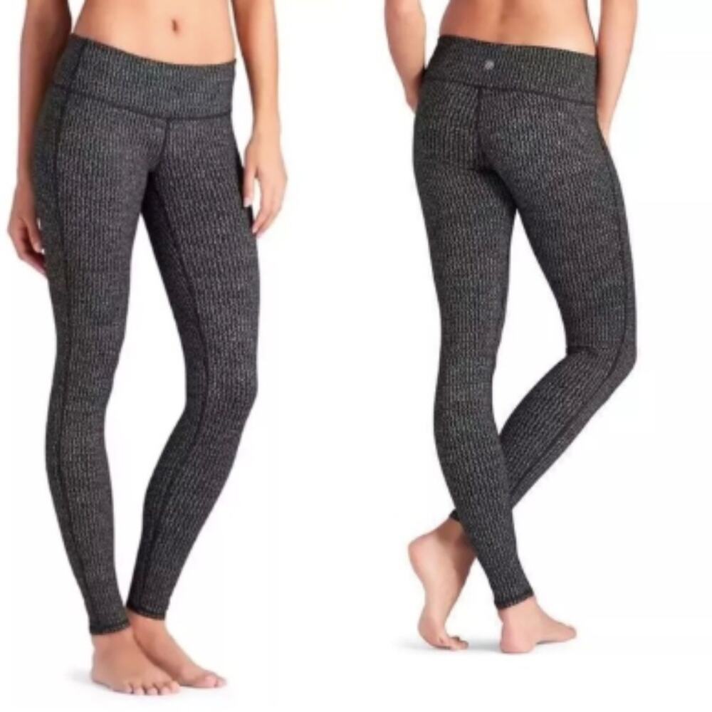 Athleta • Heartbeat Chatarunga Leggings Size Medium